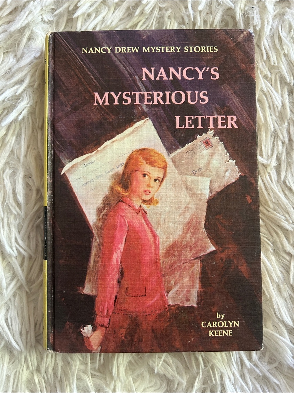 Nancy's Mysterious Letter - Pink Cover by Carolyn Keene, vintage edition 1968